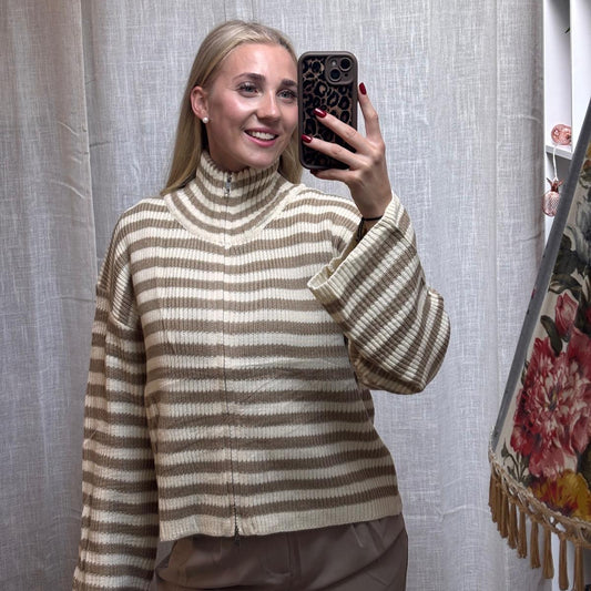 STRICKJACKE NOLA BEIGE