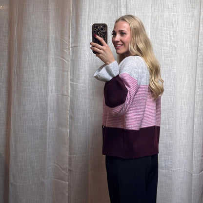 STRICKJACKE LUNA GRAU X BERRY