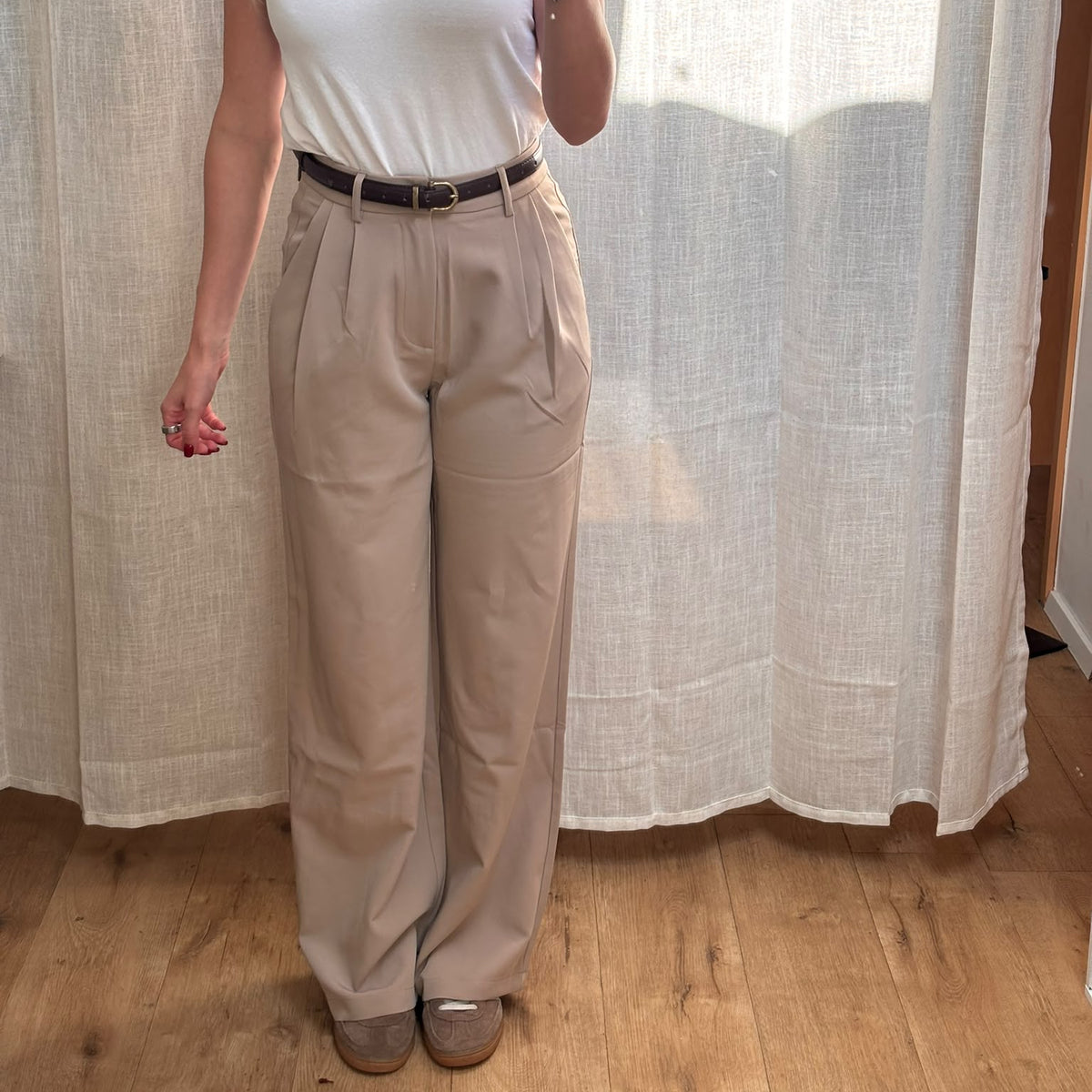 ANZUGHOSE MILA BEIGE